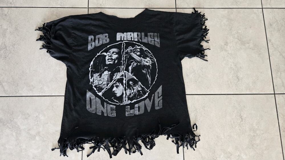 Bob Marley Zion Rootswear Sz L Black Grunge Lion Muscle TShirt Cut Off